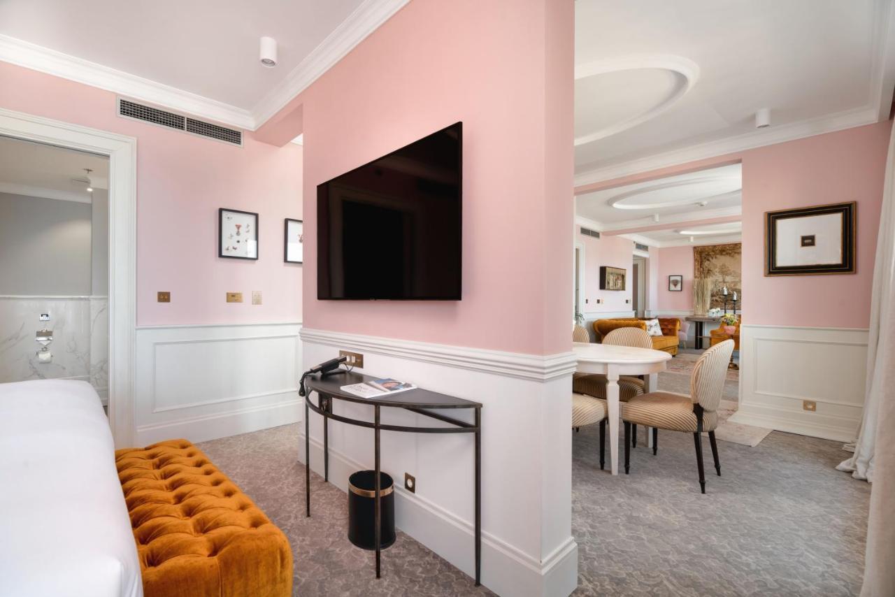 Palace Elisabeth, Hvar Heritage Hotel - The Leading Hotels Of The World 赫瓦尔 外观 照片