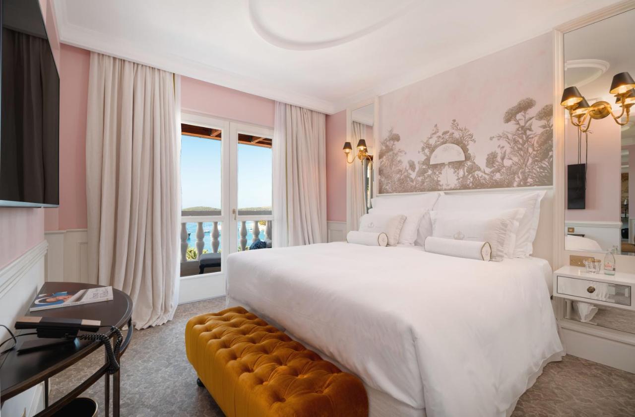 Palace Elisabeth, Hvar Heritage Hotel - The Leading Hotels Of The World 赫瓦尔 外观 照片