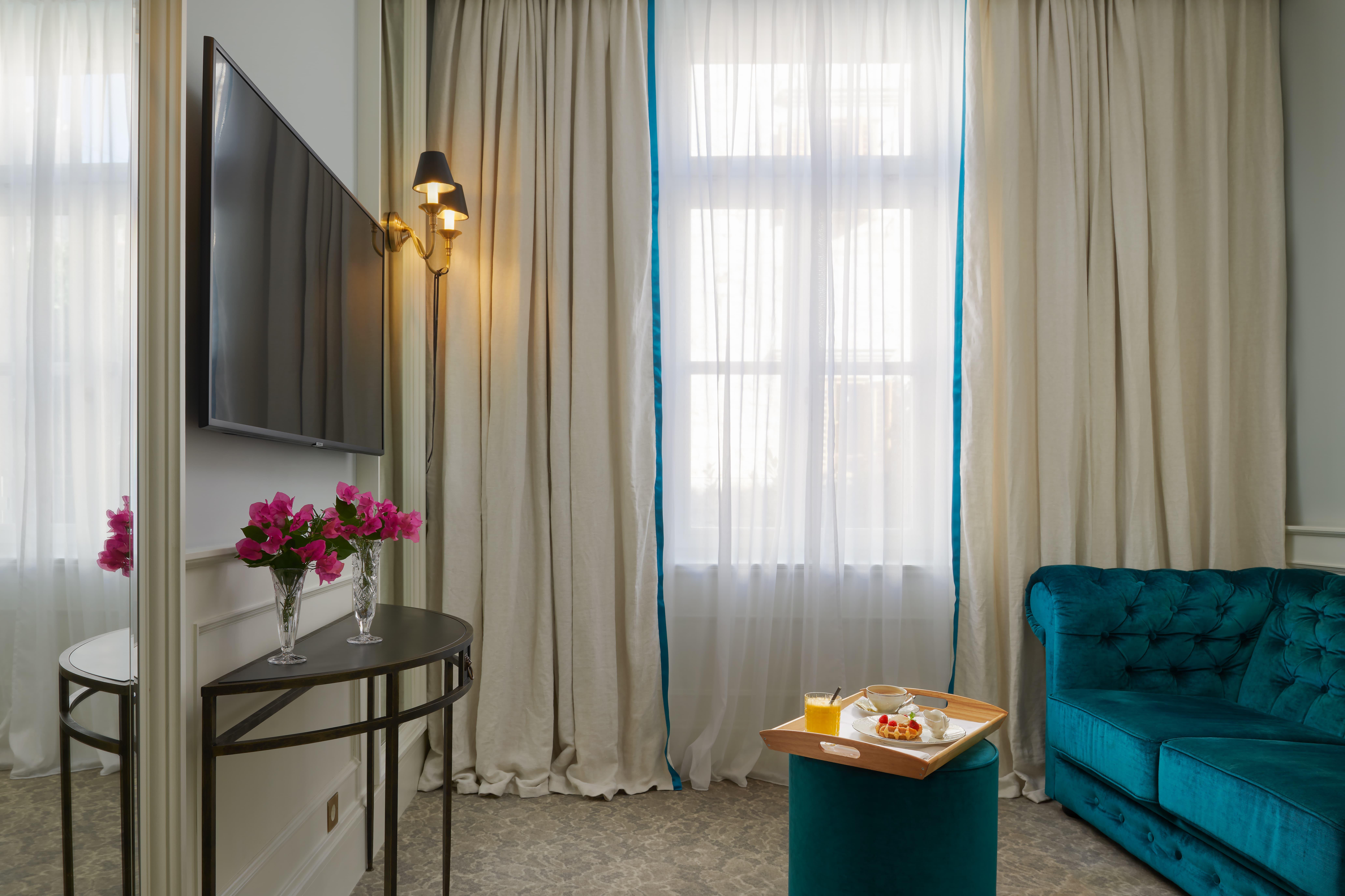 Palace Elisabeth, Hvar Heritage Hotel - The Leading Hotels Of The World 赫瓦尔 外观 照片