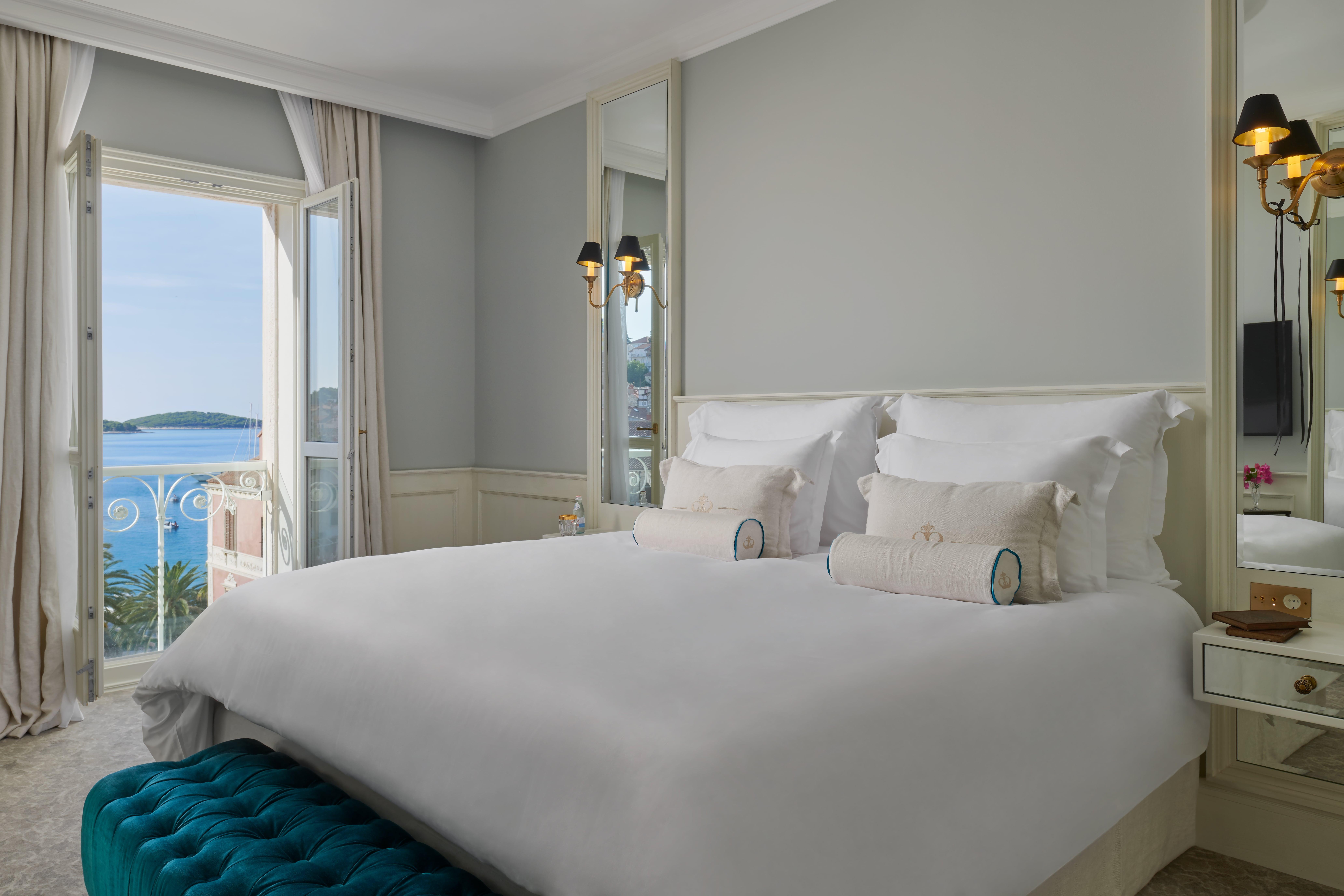 Palace Elisabeth, Hvar Heritage Hotel - The Leading Hotels Of The World 赫瓦尔 外观 照片
