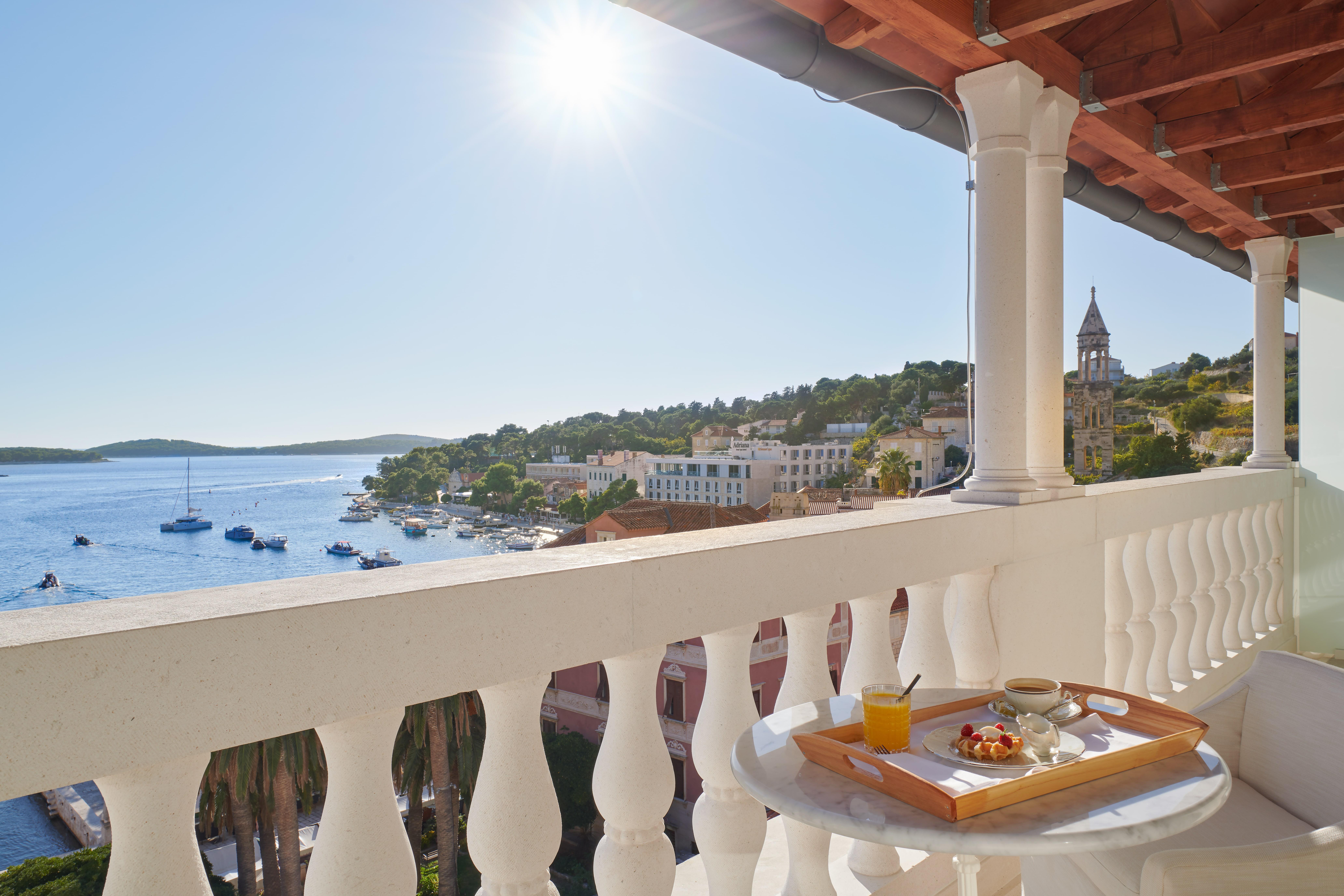 Palace Elisabeth, Hvar Heritage Hotel - The Leading Hotels Of The World 赫瓦尔 外观 照片
