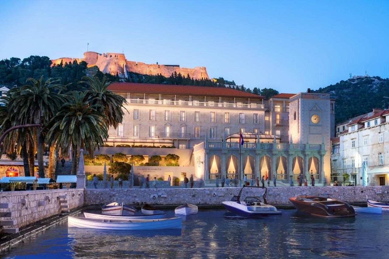 Palace Elisabeth, Hvar Heritage Hotel - The Leading Hotels Of The World 赫瓦尔 外观 照片